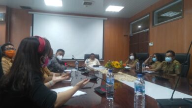 Photo of Komisi II Tidak mau Dengar Ada Keluhan Pasien berobat di RSU Bunda Thamrin