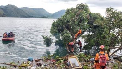 Photo of Tak Kunjung Ditemukan, Basarnas-Tim SAR Gabungan Lanjutkan Pencarian Korban Banjir Humbahas