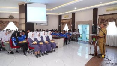 Photo of Siswa SMK se-Langkat Ikuti Seminar Bea Siswa dan Public Speaking
