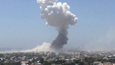 Photo of Bom Meledak di Pasar Mogadishu, Sedikitnya 10 Orang Tewas