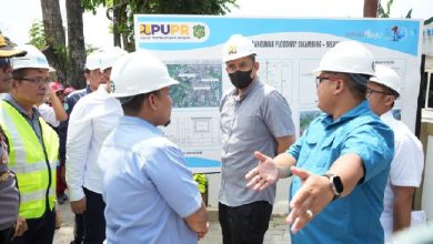 Photo of Tinjau Proyek Floodway Sei Sikambing-Belawan, Masyarakat Senang Wali Kota Medan Berikan Solusi
